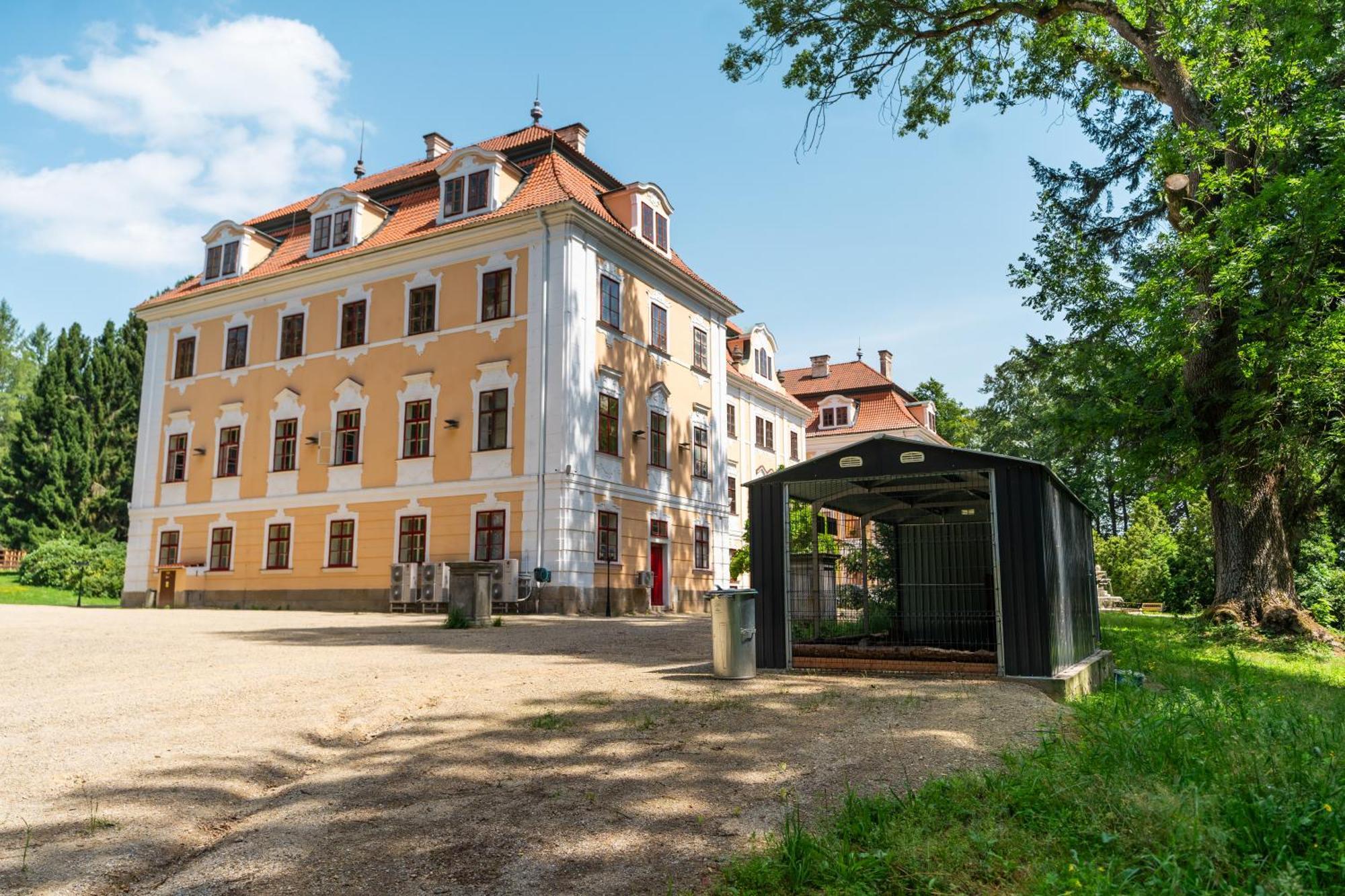 Zamek D'Este Chlum u Trebone Exterior foto